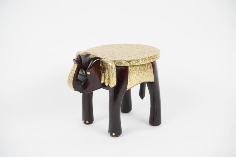 WOODEN ELE BRASS FTG TABLE 8"