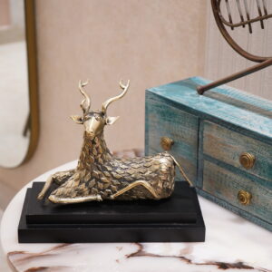 Deer with base