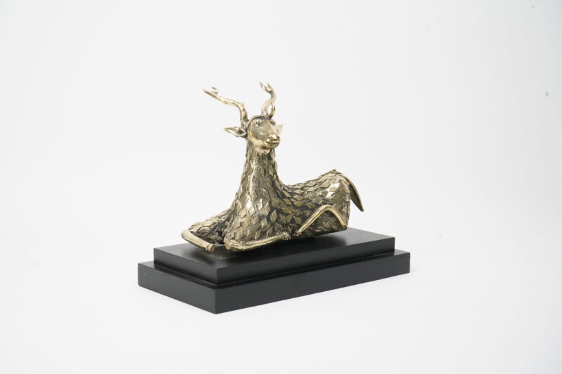 Deer with base