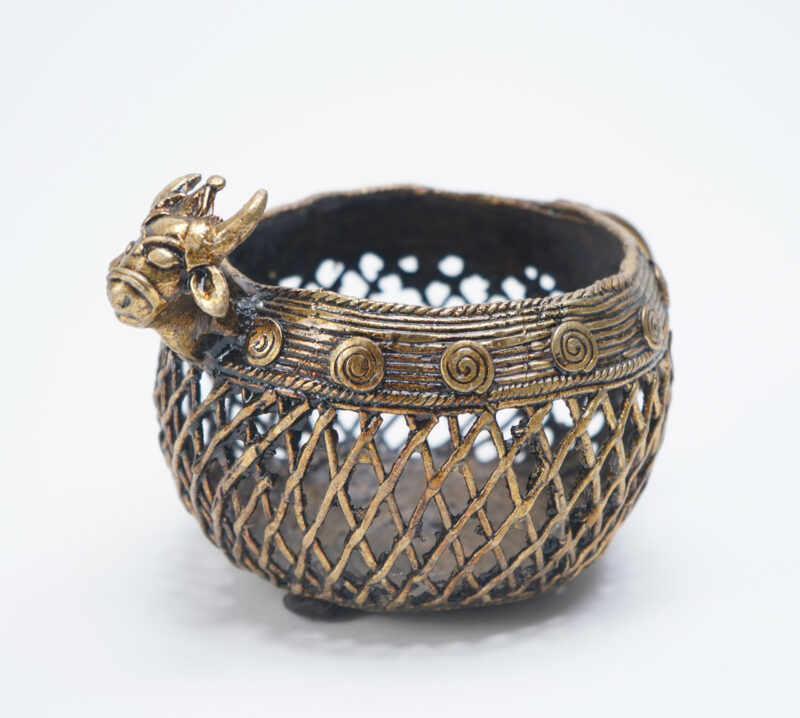 Nandi Head Pen stand