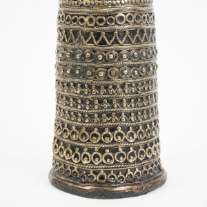 flower vase tribal lady